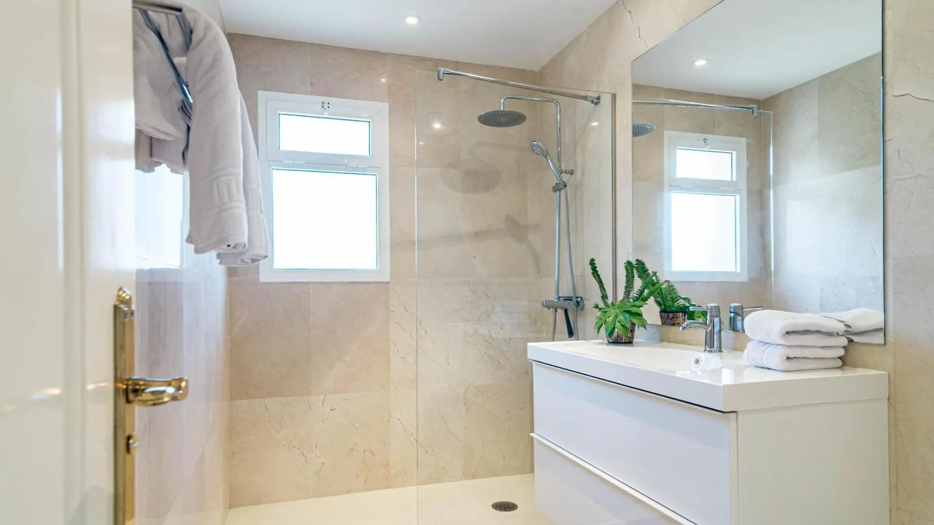 Lägenhet Lbp3- Comfortable Holiday Home, Golf Valley Marbella